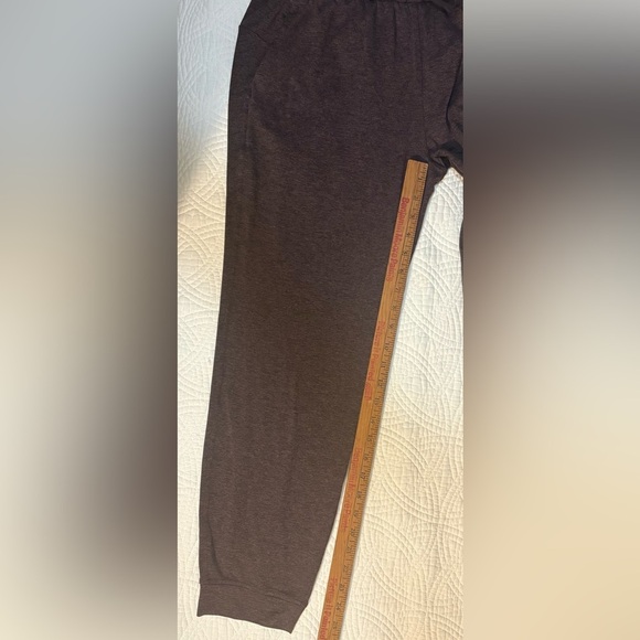 Lululemon Soft Jersey Fit Joggers Brown Size 10 Like New loungewear - Picture 10 of 14